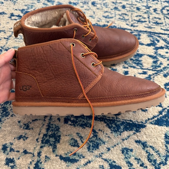 UGG Men’s Australian Neumel Distressed Chukka Boot Size 10, EUC! - Picture 3 of 5